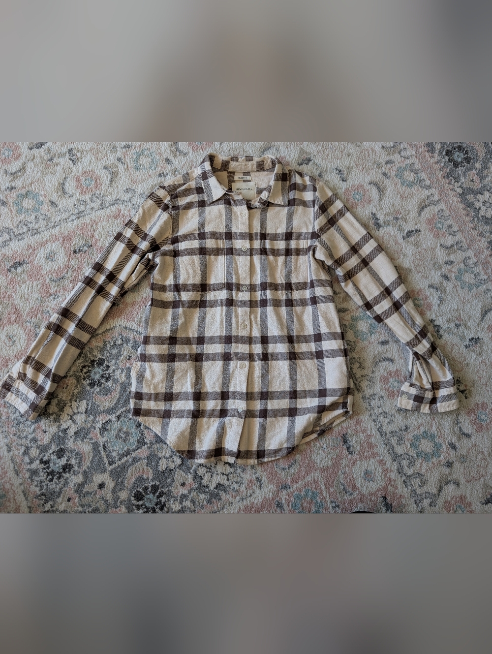 Thread & Supply Flannel - Picture 1 of 4